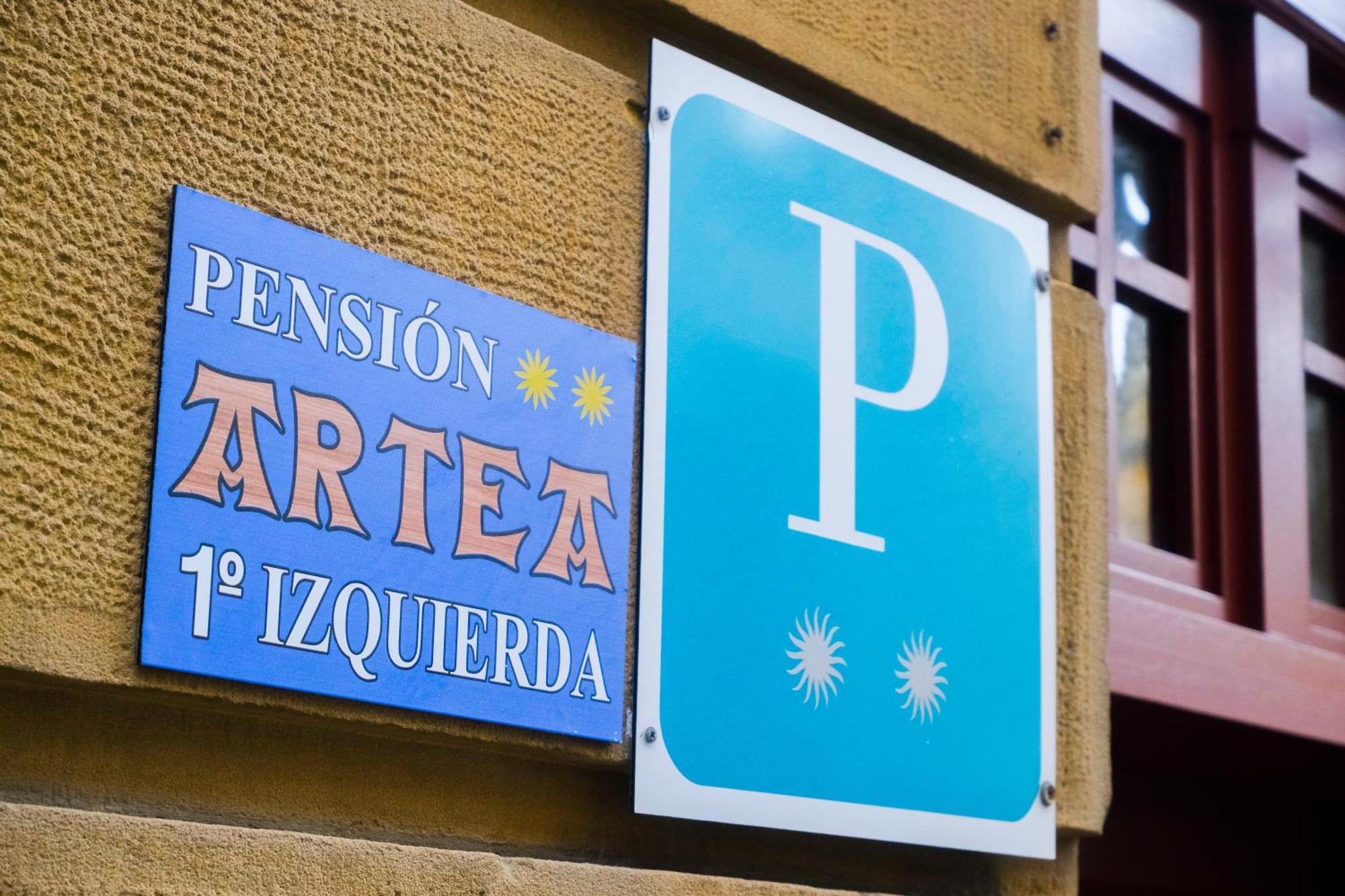 Pension Artea San Sebastián Exteriör bild