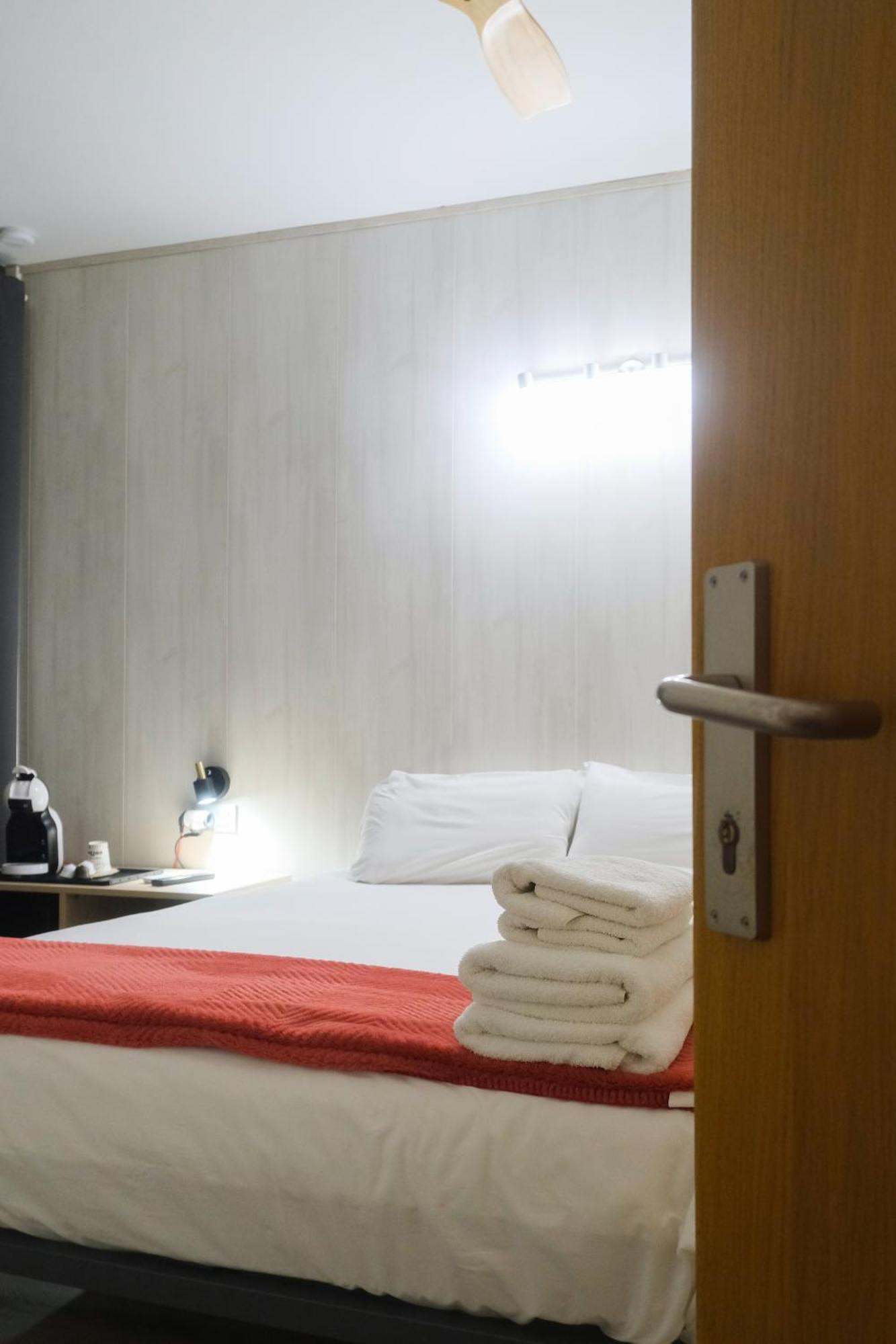Pension Artea San Sebastián Exteriör bild