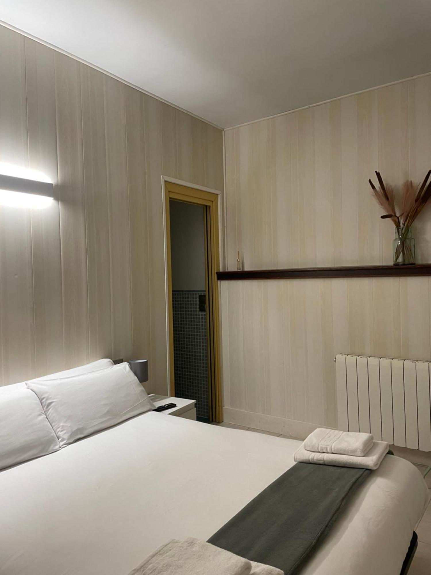 Pension Artea San Sebastián Exteriör bild