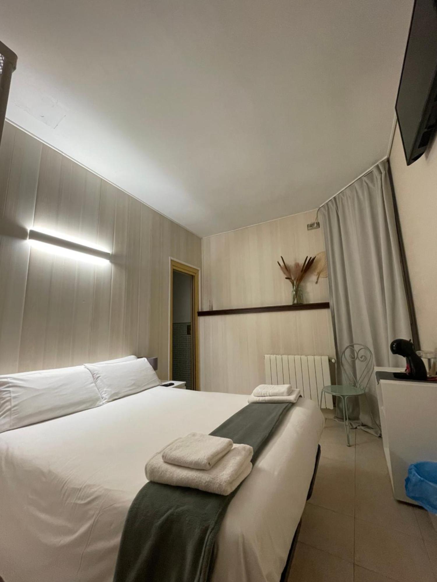 Pension Artea San Sebastián Exteriör bild