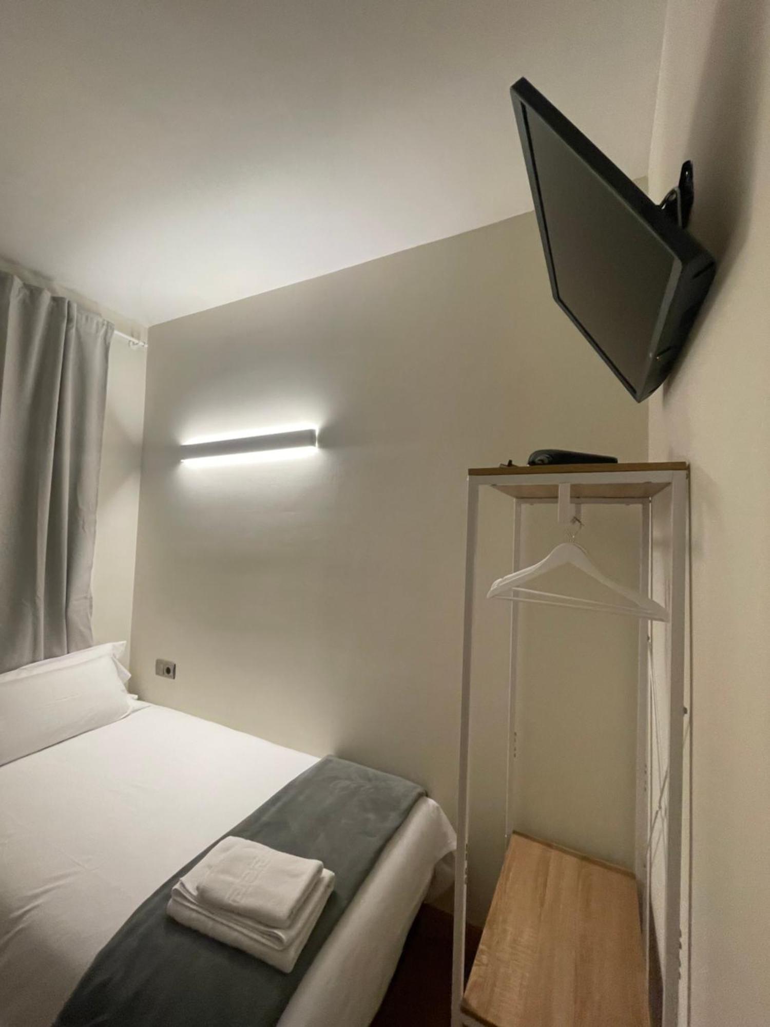 Pension Artea San Sebastián Exteriör bild