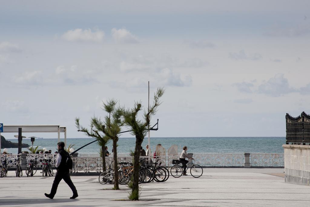 Pension Artea San Sebastián Exteriör bild